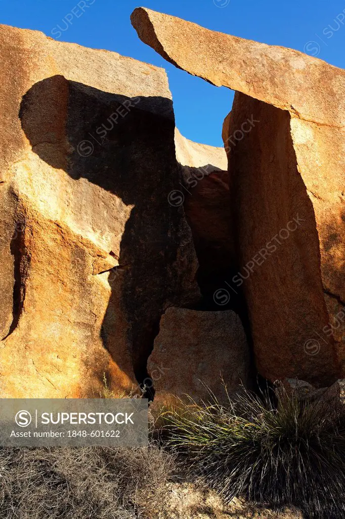 Elachbutting Rock, Western Australia, Australia