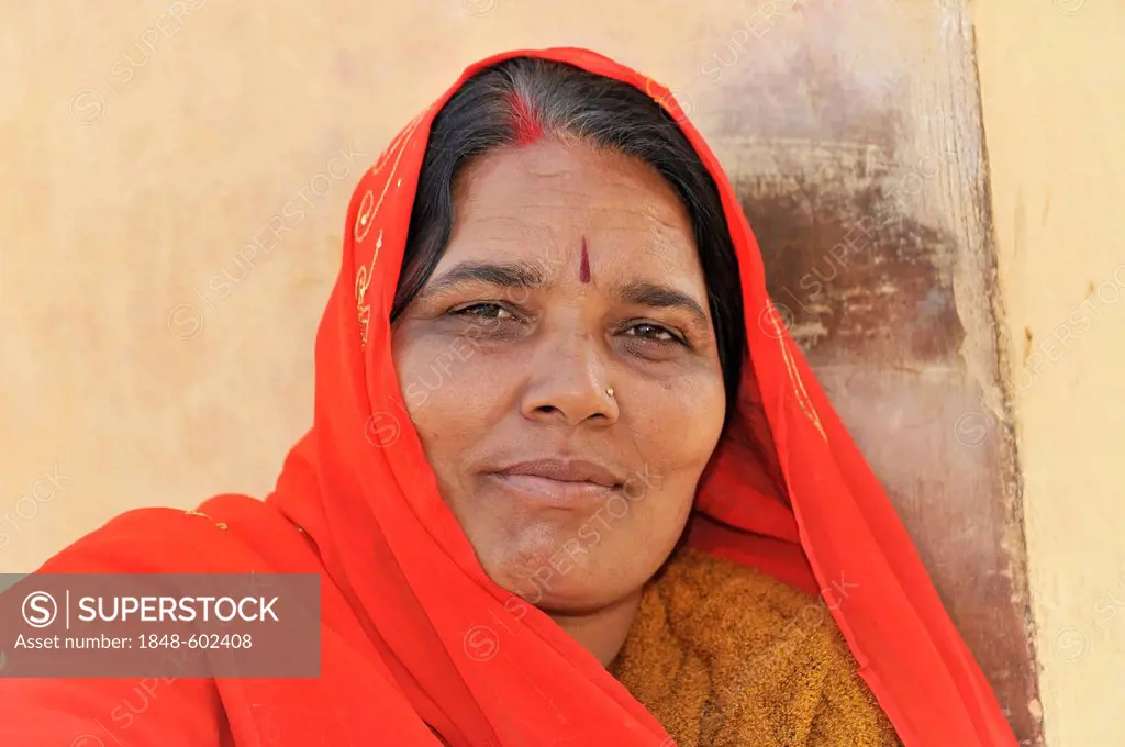 Indian woman, Amber Fort, Amber, near Jaipur, Rajasthan, North India, India, South Asia, Asia