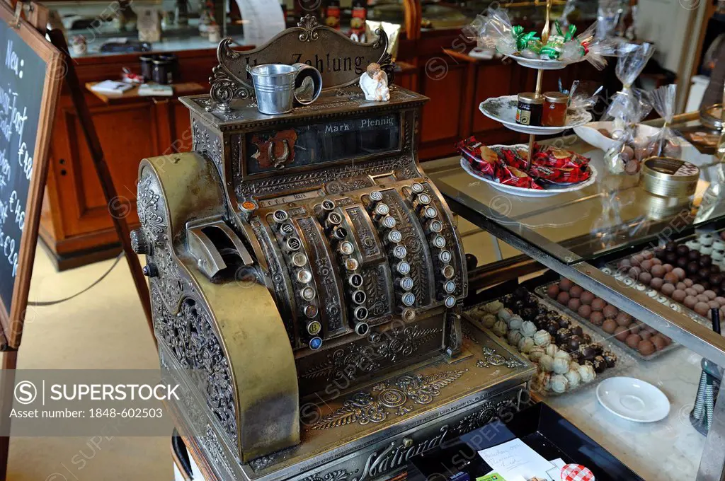 Old cash register from 1898 in Café Suesses Loechle, Friedrichstrasse 14, Lahr/Schwarzwald, Baden-Wuerttemberg, Germany, Europe