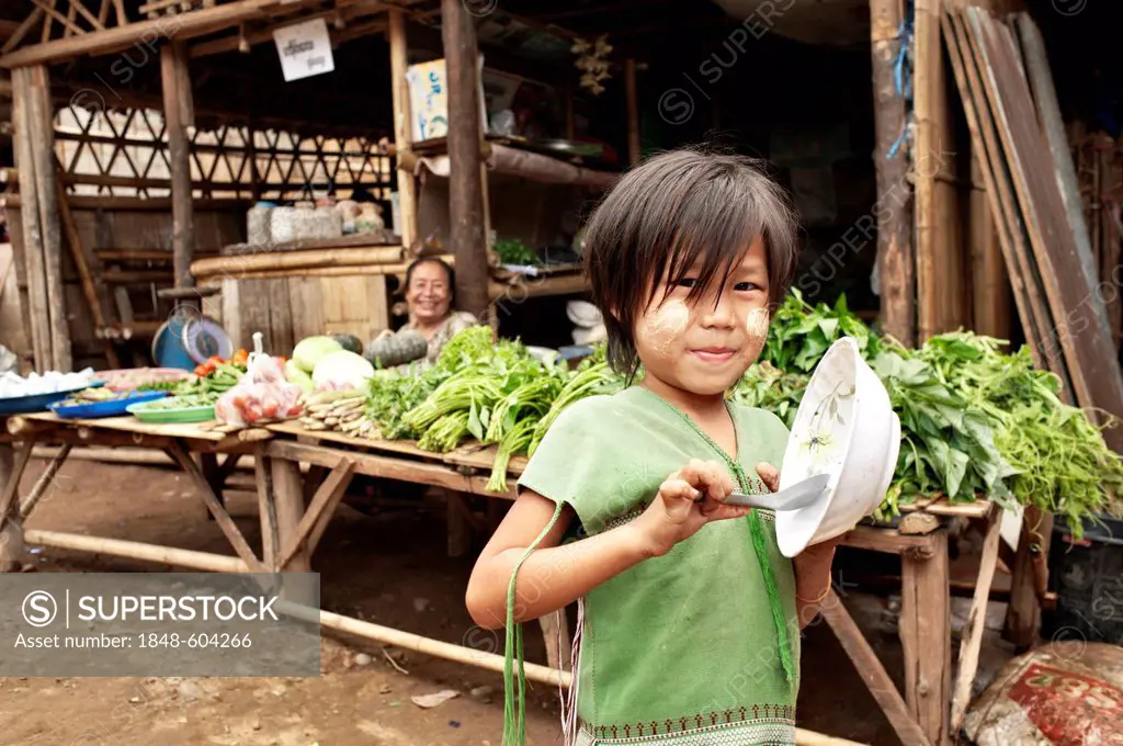 A Karen refugee girl in the Mae La refugee camp, Tak province, Thailand, Asia