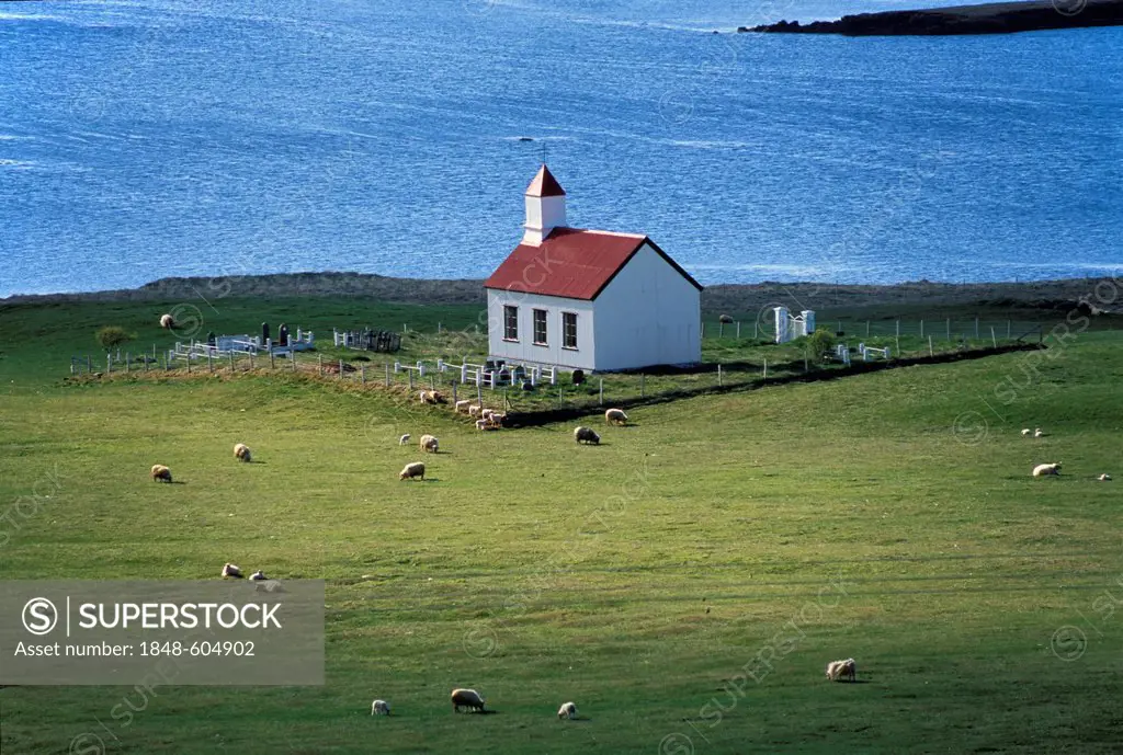Small church on the Snæfellsnes peninsula, West Iceland, Iceland, Europe