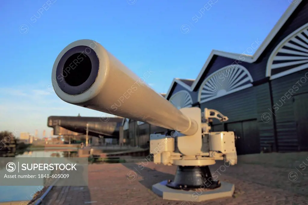 Cannon, naval gun, Marine Museum, Den Helder, North Holland, Holland, Netherlands, Europe