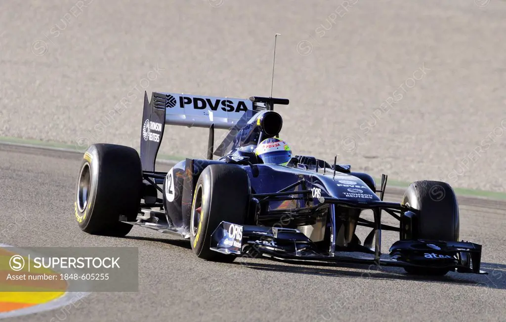 Pastor Maldonado, VEN, driving the Williams FW33 during the Formula 1 test-drive at the Circuit Ricardo Tormo near Valencia, Spain, Europe
