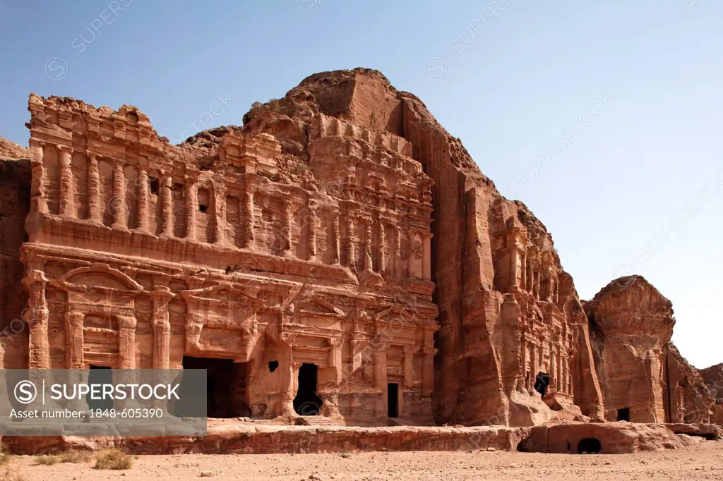 Palace Tomb, with pilasters, engaged columns, Petra, the capital city of the Nabataeans, rock city, UNESCO World Hertage Site, Wadi Musa, Hashemite Ki...