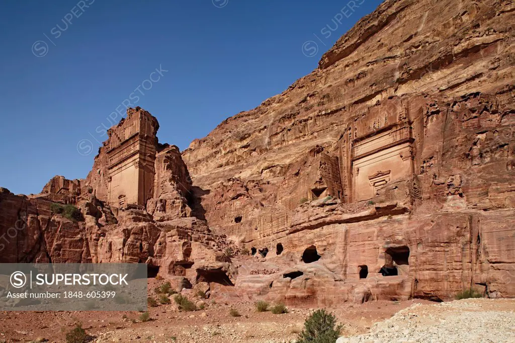 Rock tombs, Petra, the capital city of the Nabataeans, rock city, UNESCO World Hertage Site, Wadi Musa, Hashemite Kingdom of Jordan, Orient, Middle Ea...