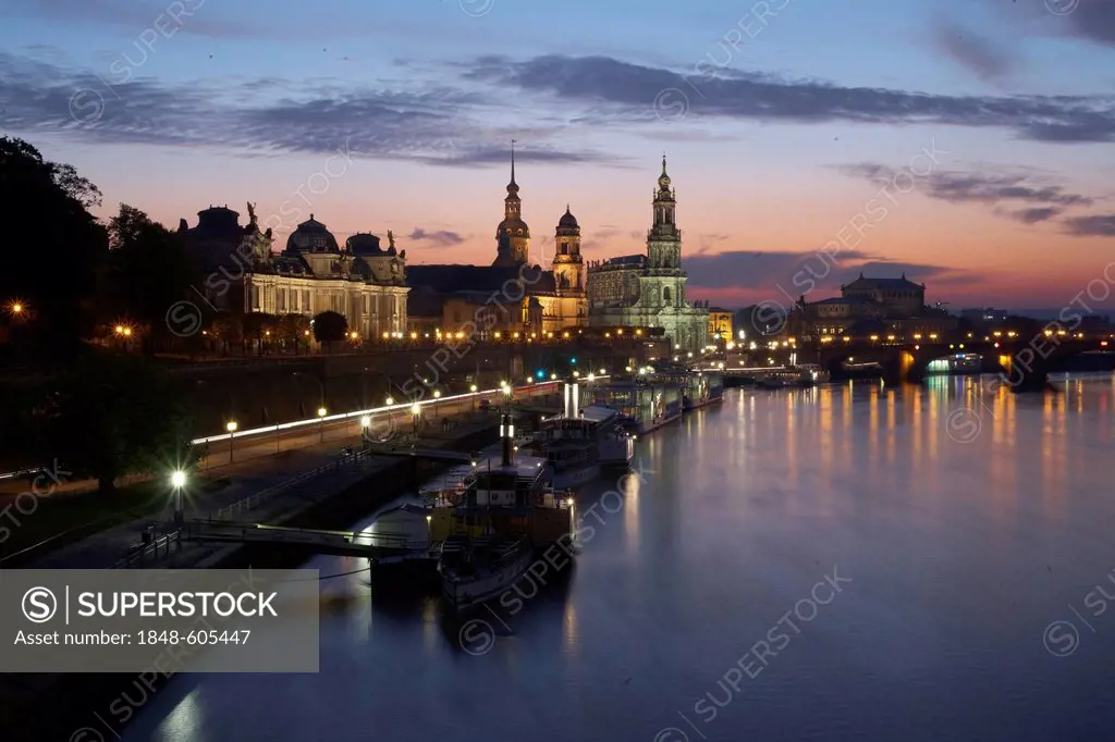 Panorama at twilight, Elbe River, from left to right: Academy of Art, Bruehl's Terrace, Sekundogenitur building, Hausmannsturm tower of the castle, St...