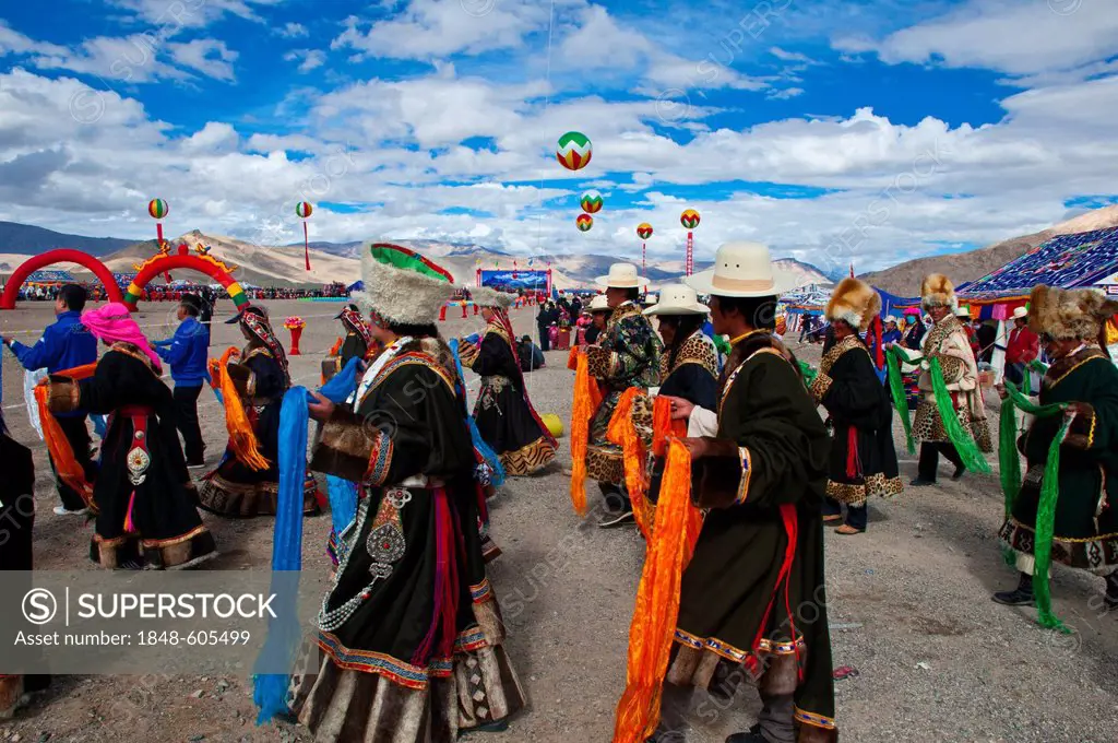 Traditional festival of the tribes in the Gerze, Western Tibet, Asia