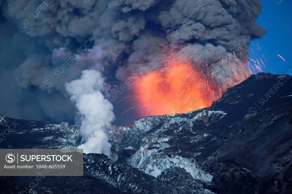 Eruption of Eyjafjallajoekull volcano, Iceland, Europe
