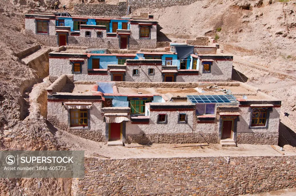 Tibetan houses in Gyantse, Tibet, Asia