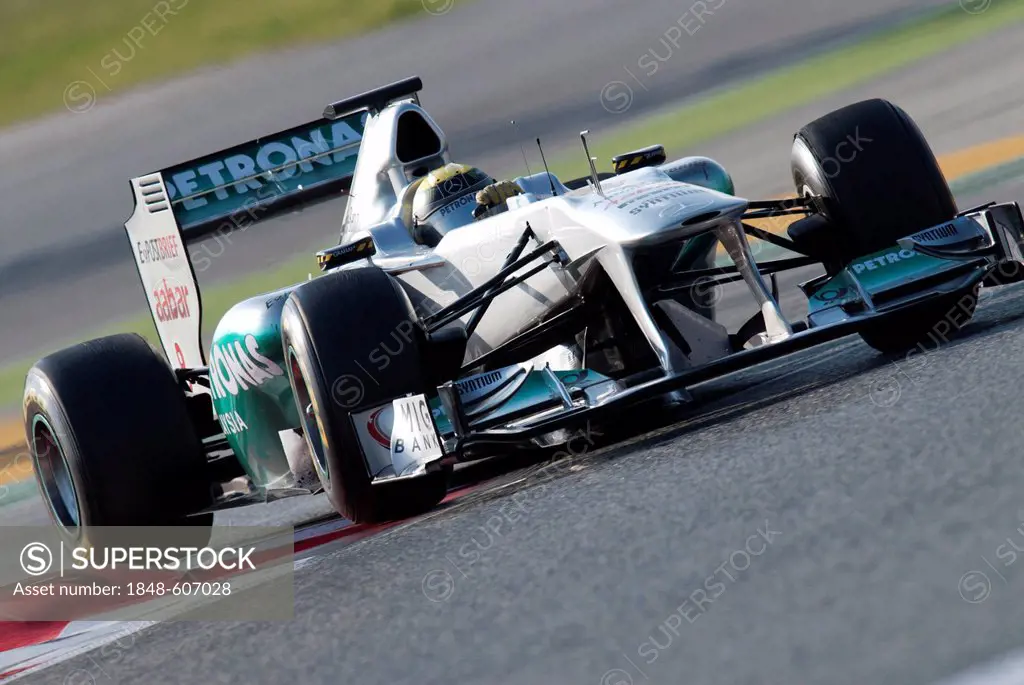 Nico Rosberg, Germany, driving his Mercedes GP-Mercedes MGP W02, motor sports, Formula 1 testing at Circuit de Catalunya in Barcelona, Spain, Europe