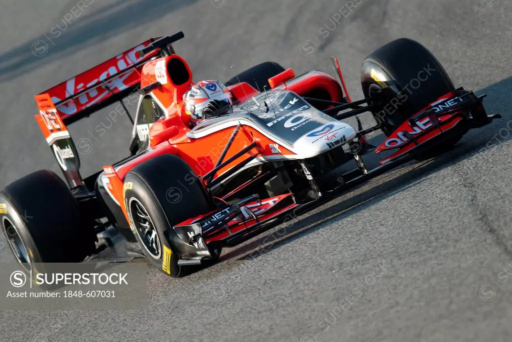 Timo Glock, Germany, driving his Virgin Racing-Cosworth VR-02, motor sports, Formula 1 testing at Circuit de Catalunya in Barcelona, Spain, Europe