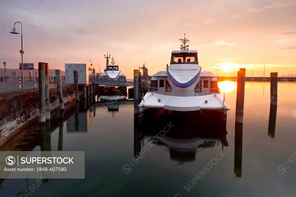 Konstanz harbour with catamarans in the early morning, Lake Constance, Baden-Wuerttemberg, Germany, Europe