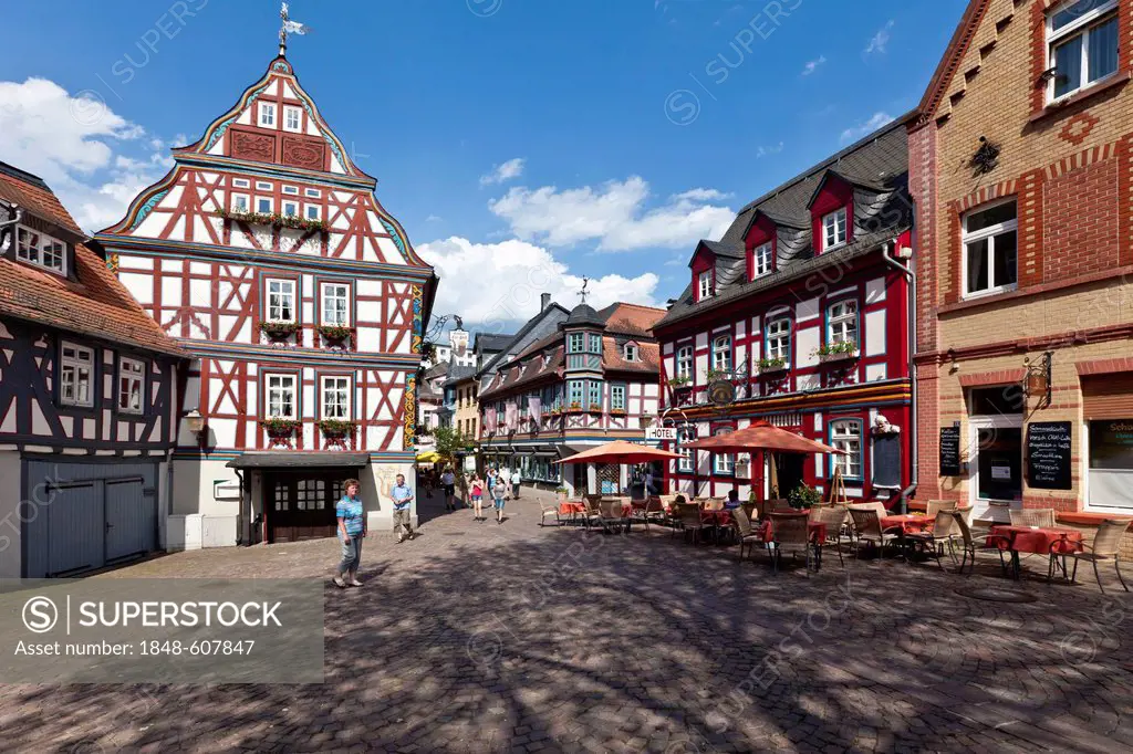 Historic town centre of Idstein, Koenig-Adolf-Platz square, German Half-Timbered House Road, Rheingau-Taunus district, Hesse, Germany, Europe