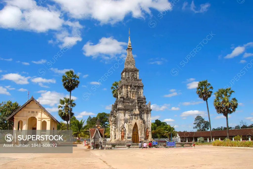 Theravada Buddhism, old ornate temple, That Ing Hang Stupa, in Savannakhet, Laos, Southeast Asia, Asia