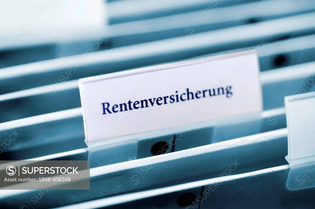 Rider on a hanging folder labeled Rentenversicherung or pension