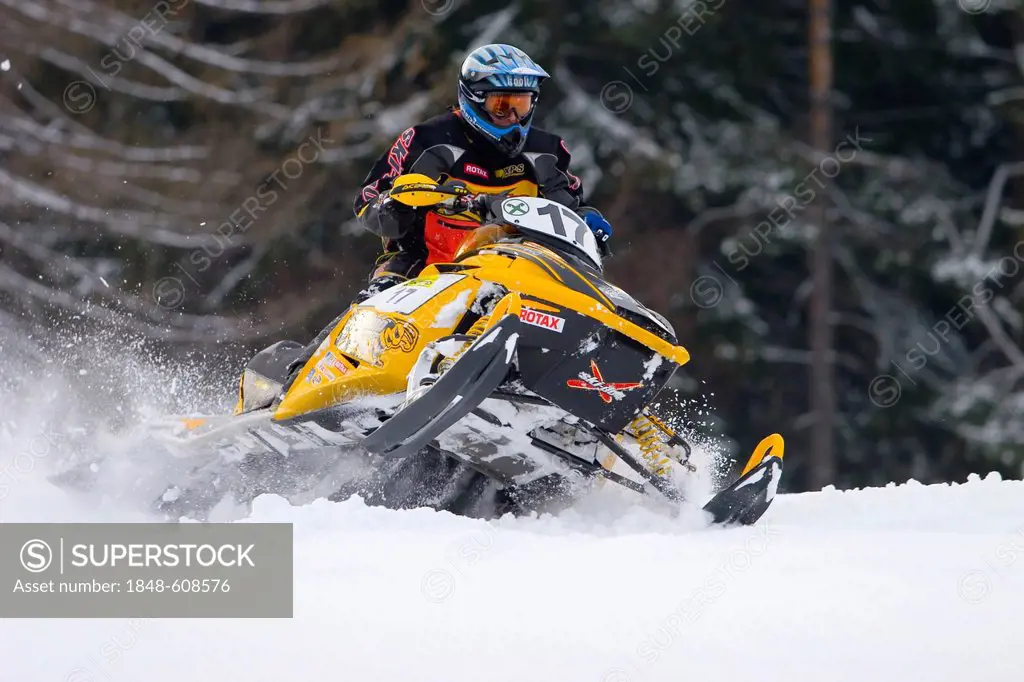 Skidoo snowmobile in action