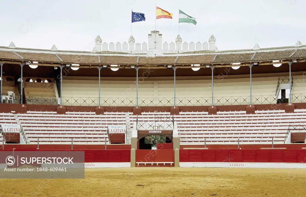 Bullfighting arena built in 1900, Sanlúcar de Barrameda, Costa de la Luz, Andalusia, Spain, Europe