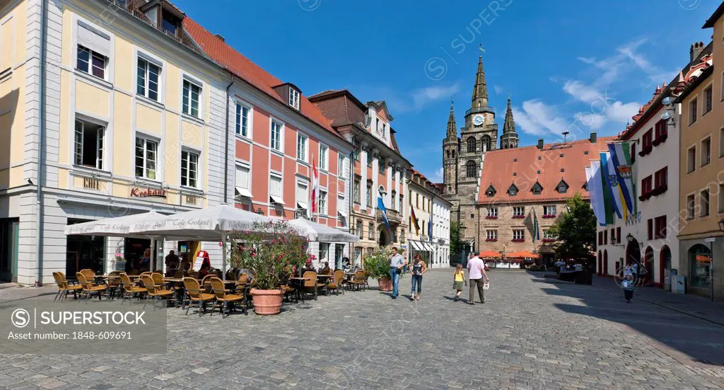 Martin-Luther-Platz square and the Stadthaus building, Church of St. Gumbertus, Ansbach, Middle Franconia, Franconia, Bavaria, Germany, Europe