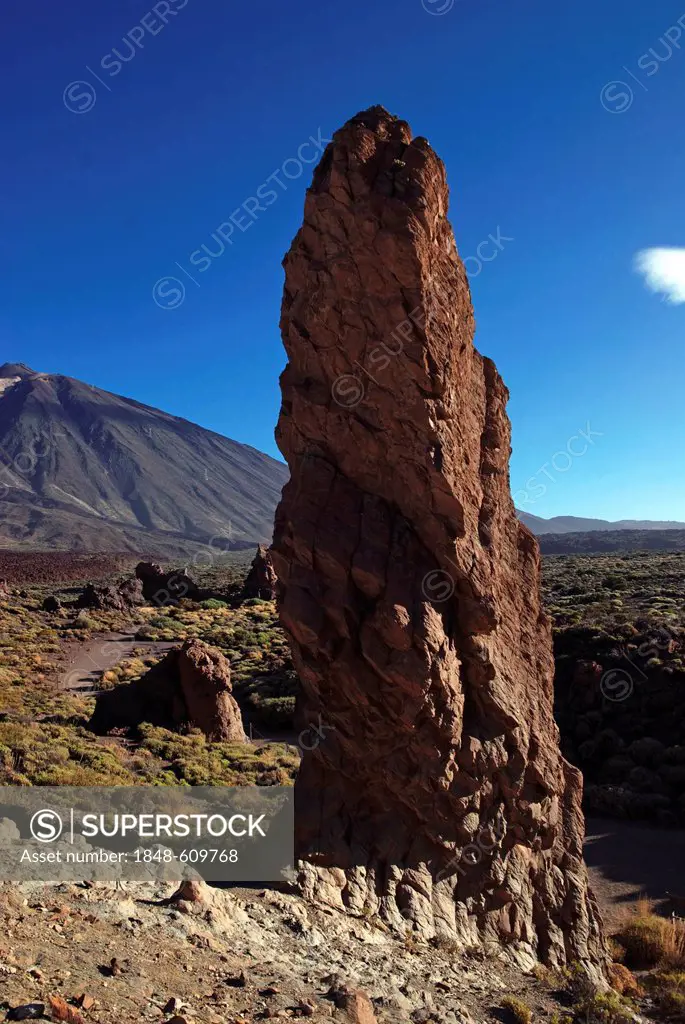 Roques de Garcia, Mount Teide, or Pico del Teide, Tenerife, Canary Islands, Spain, Europe