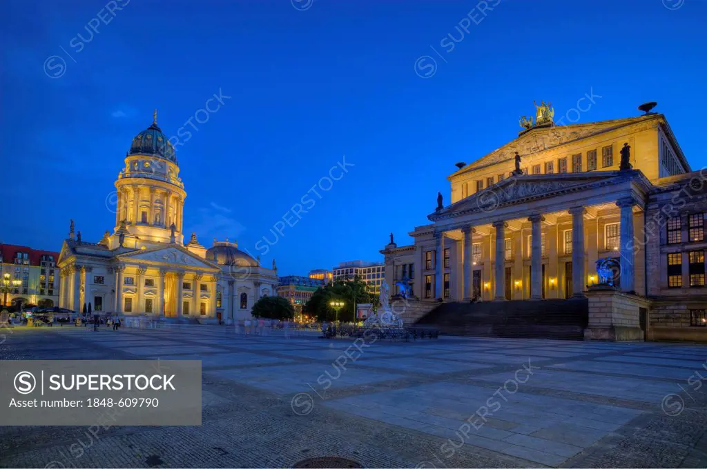 German Cathedral, to the right, Konzerthaus Berlin concert house, classical buildings, Gendarmenmarkt, Friedrichstadt, Berlin, Germany, Europe