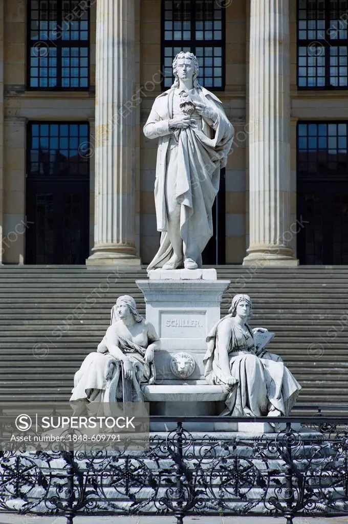 Gendarmenmarkt, Schiller Statue in front of Konzerthaus Berlin concert house, Friedrichstadt, Berlin, Germany, Europe.