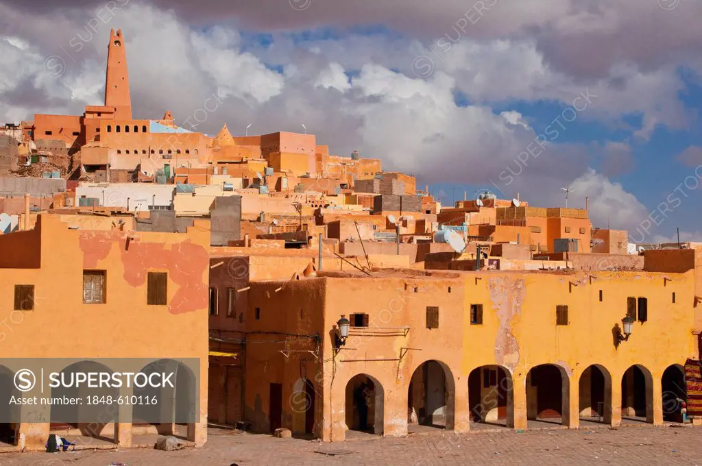 Market square in the village of Ghardaia in the UNESCO World Heritage Site of M'zab, Algeria, Africa