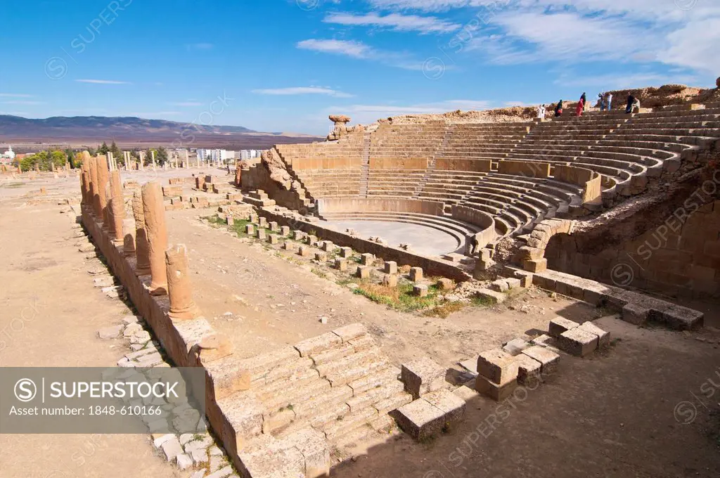 Amphitheatre, Roman ruins of Timgad, Unesco World Heritage Site, Algeria, Africa
