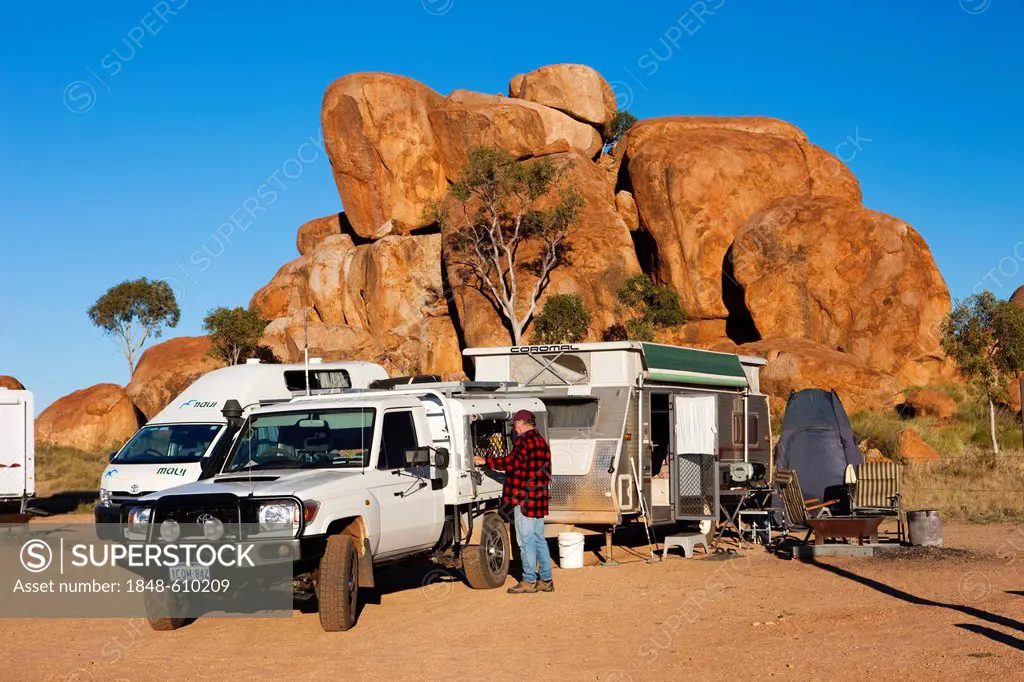 Caravan on a campsite, Devils Marbles, Northern Territory, Australia