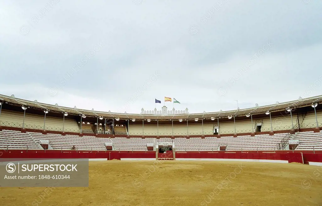 Bullfighting arena built in 1900, Sanlúcar de Barrameda, Costa de la Luz, Andalusia, Spain, Europe
