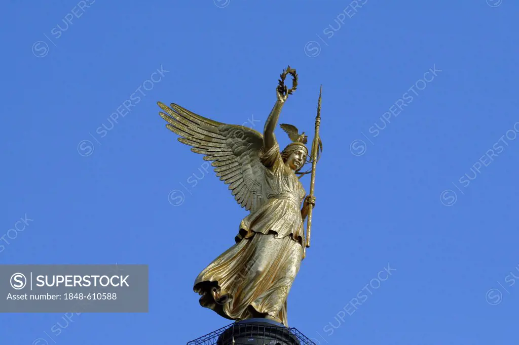 Victoria statue or Goldelse on the Siegessaeule victory column, Grosser Stern square, Tiergarten district, Berlin, Germany, Europe