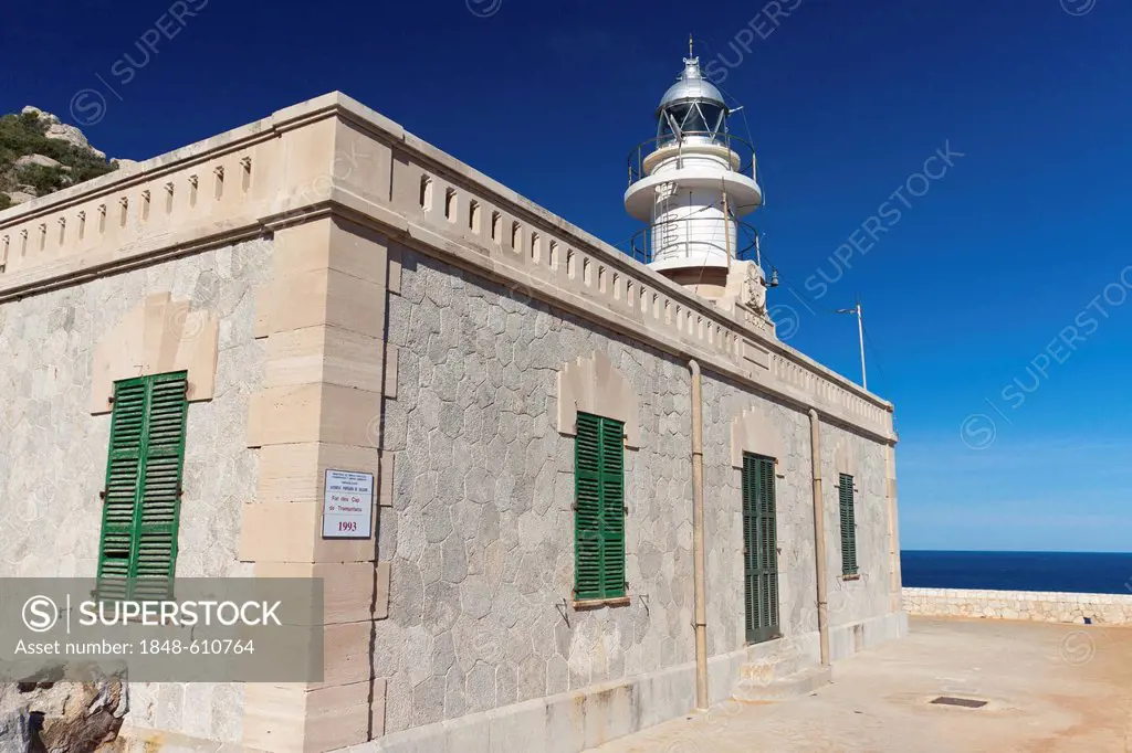 Lighthouse at Cap de Tramuntana on Dragon Island, Isla Dragonera, Majorca, Balearic Islands, Spain, Europe