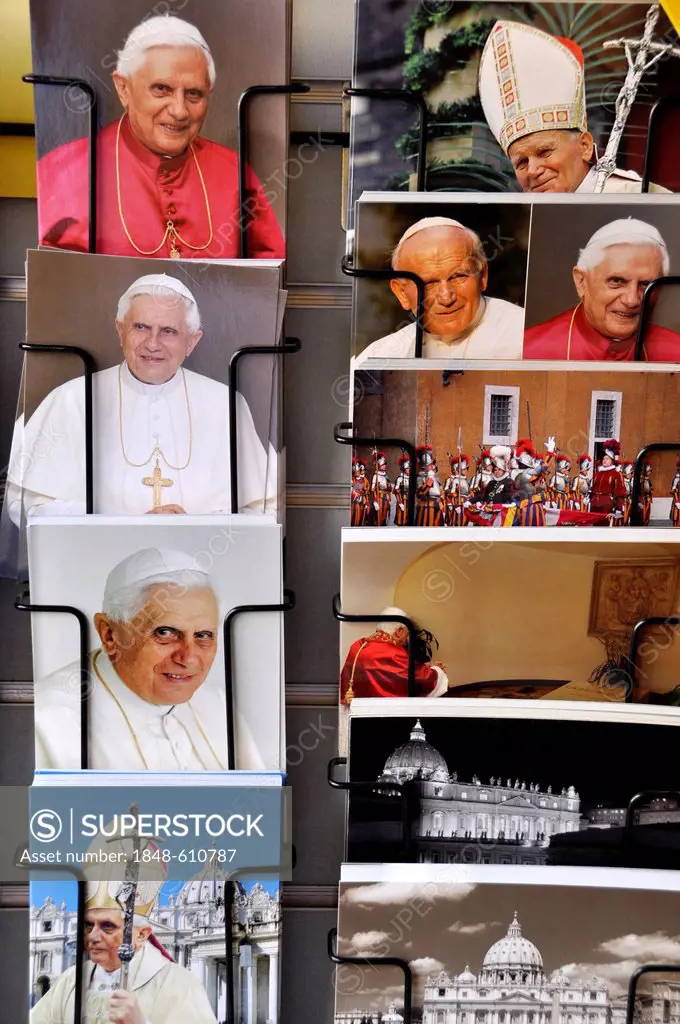 Postcards with popes Benedict XVI and John Paul II, Vatican city, Rome, Lazio, Italy, Europe