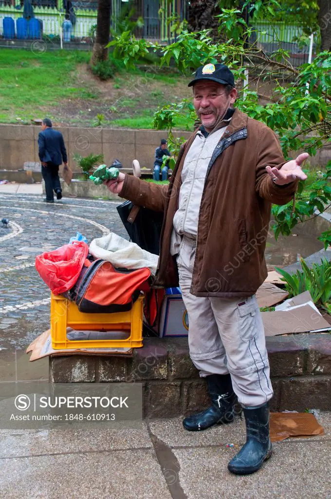 Street vendor, Tizi Ouzou, Kabylie, Algeria, Africa