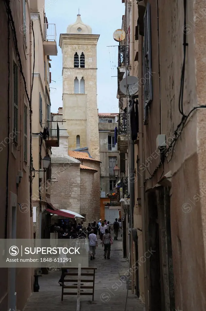Alley in Bonifacio, Bunifaziu, Corsica, France, Europe