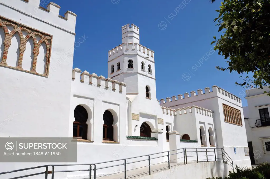 Plaza Santa Maria, Tarifa, Cadiz province, Andalusia, Spain, Europe