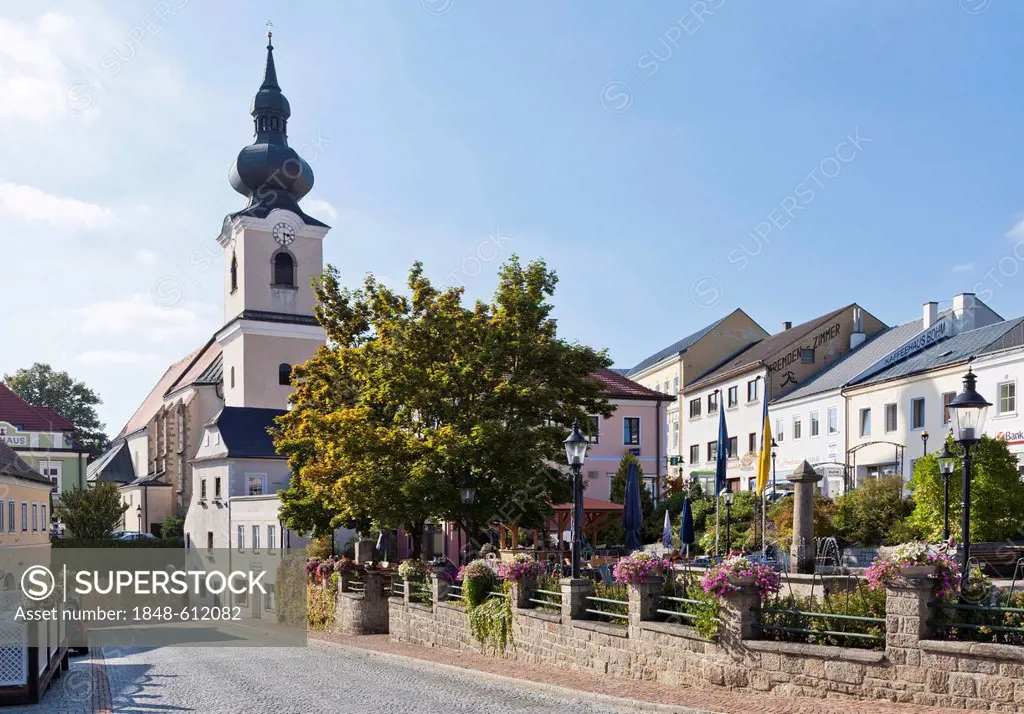 Main square in Heidenreichstein, Waldviertel Region, Forest Quarter, Lower Austria, Austria, Europe