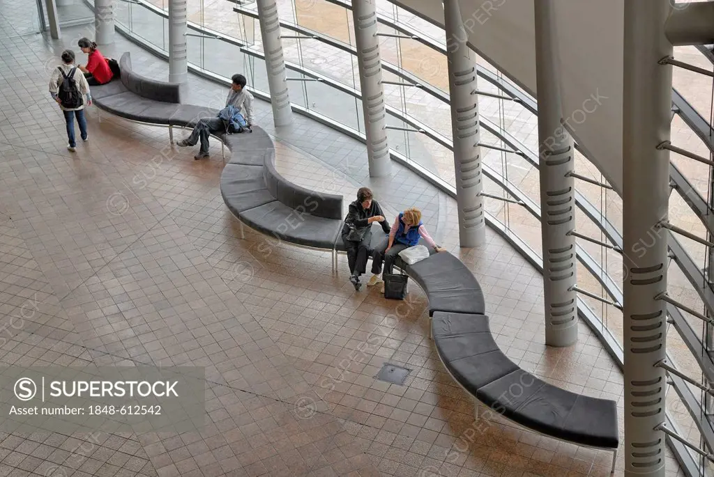 Visitor benches in the lobby of Christchurch Art Gallery, designed by architect David Cole, on the corner of Worcester Boulevard and Montreal Street, ...