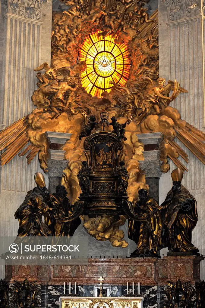 Cathedra Petri, Chair of Saint Peter and Gloria by Bernini in the apse of St. Peter's Basilica, Vatican City, Rome, Lazio region, Italy, Europe