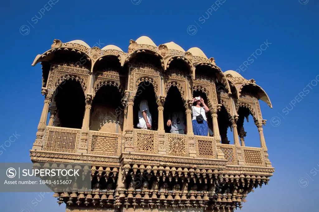 Tourists in an old Haveli mansion, Salim Singh ki-Haveli, Jaisalmer, Rajasthan, India, Asia