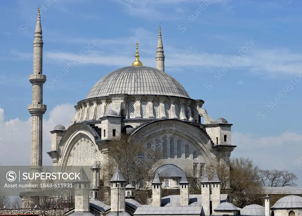Ruestem Pasha Mosque, Istanbul, Turkey, Europe, PublicGround