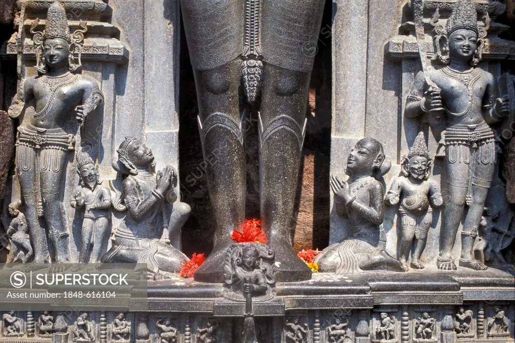 Hindu deities and statues praying, statue of the Vedic sun god Surya, Surya Temple or Sun Temple, UNESCO World Heritage Site, Konarak, Konark, Orissa,...