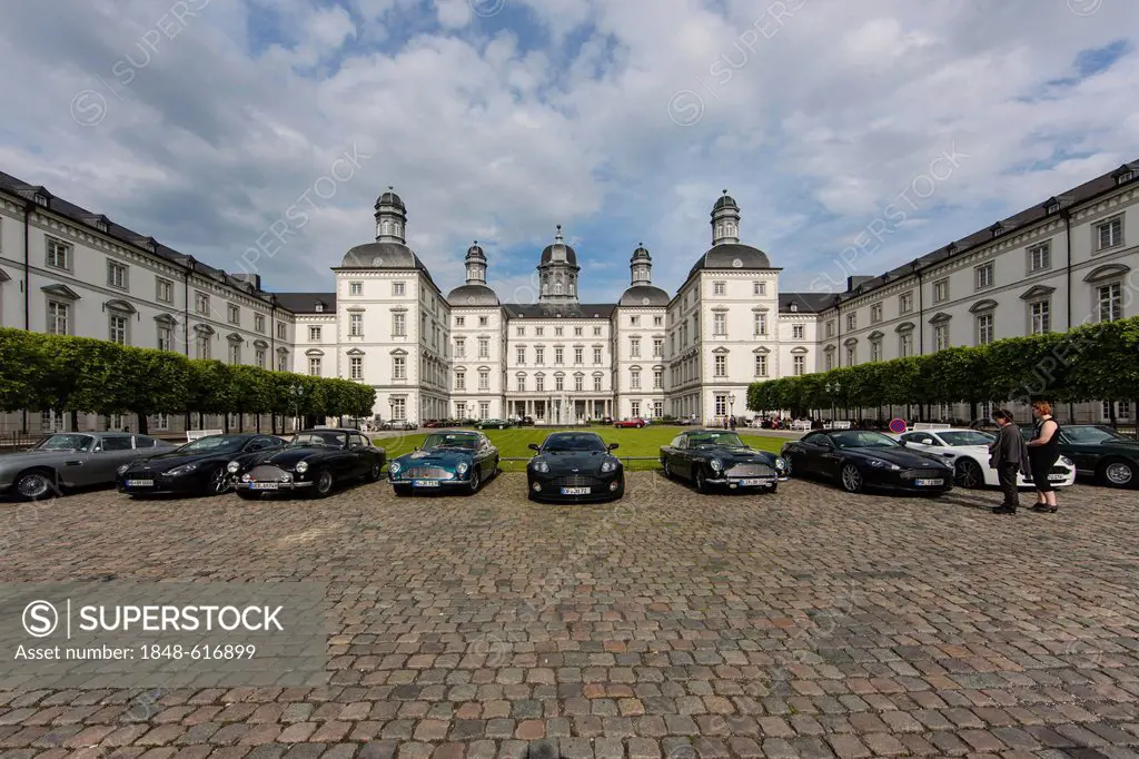 Classic Aston Martins in front of the Grandhotel Schloss Bensberg, Bensberg, Bergisch Gladbach, Bergisch Land, North Rhine-Westphalia, Germany, Europe