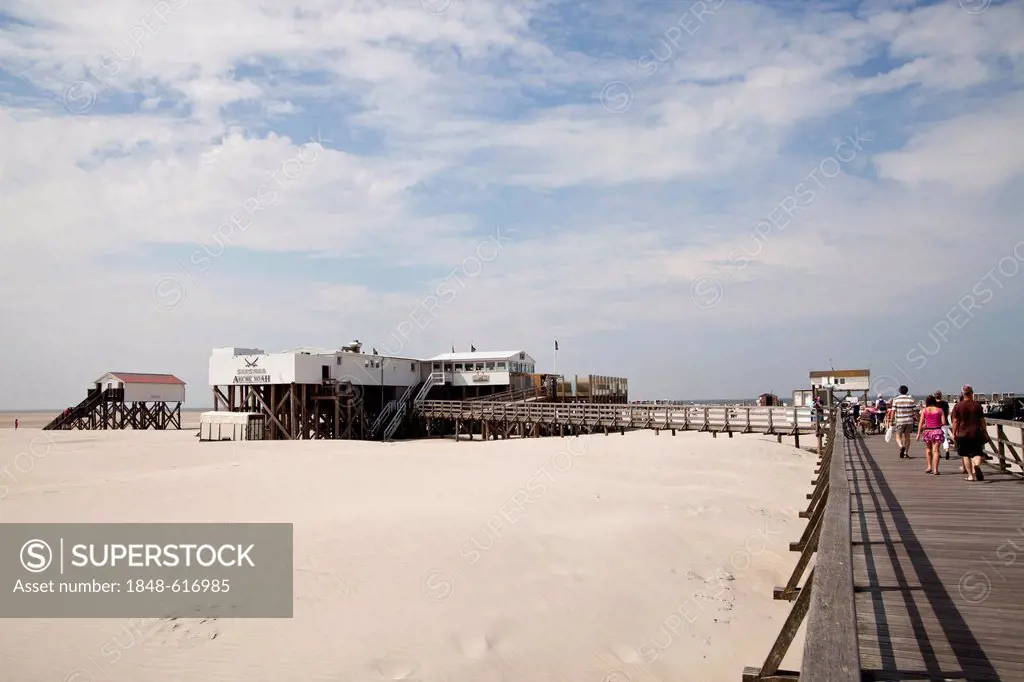 Arche Noah restaurant by the well known Sansibar chain and the pier in St. Peter-Ording, district of North Friesland, Schleswig-Holstein, Germany, Eur...