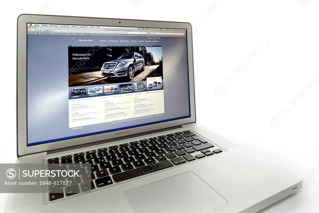 Mercedes-Benz, website displayed on the screen of an Apple MacBook Pro