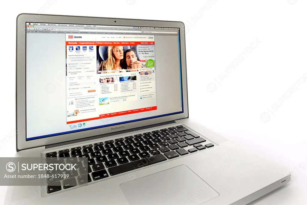 DB, Die Bahn, German train company, website displayed on the screen of an Apple MacBook Pro