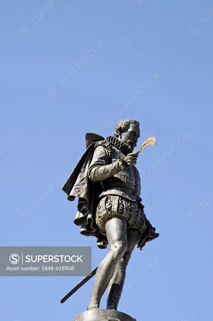 Monument to the poet Miguel de Cervantes, Plaza de Cervantes square, Alcala de Henares, Spain, Europe
