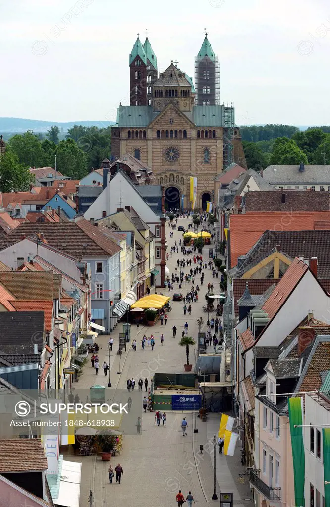 View across Maximilianstrasse street, Via Triumphalis street, western facade, Speyer Cathedral, Imperial Cathedral Basilica, a UNESCO World Heritage S...