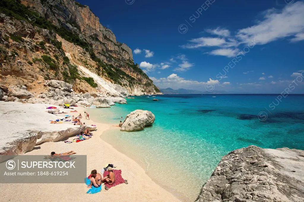 Beach, Cala Goloritze bay, Golfo di Orosei, Gennargentu National Park, Sardinia, Italy, Europe