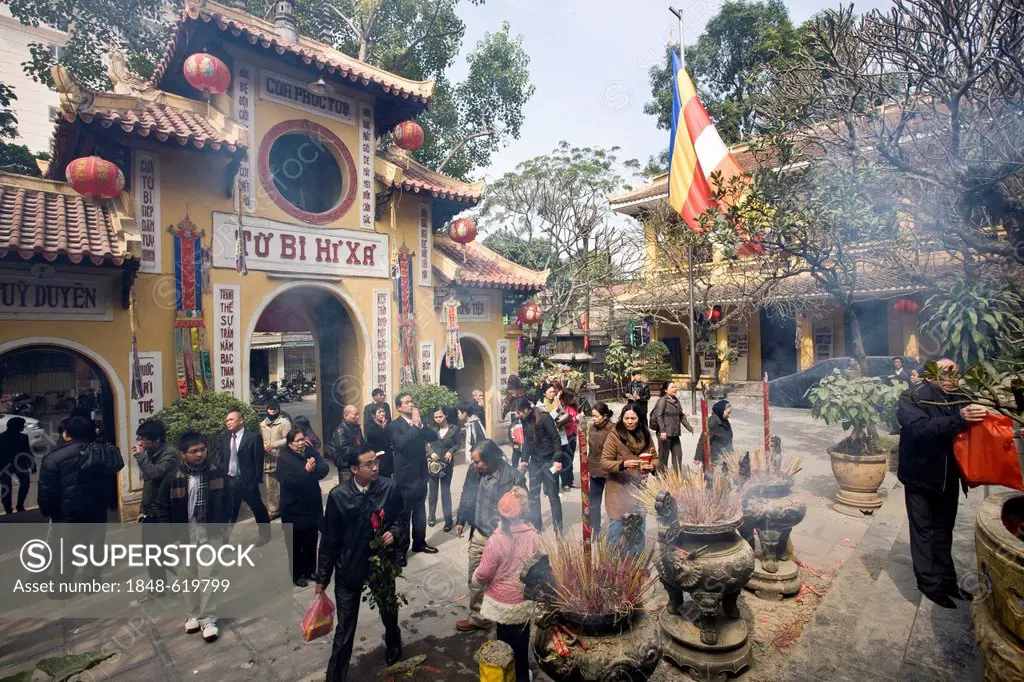 Tet celebrations in a pagoda, Hanoi, Vietnam, Southeast Asia, Asia