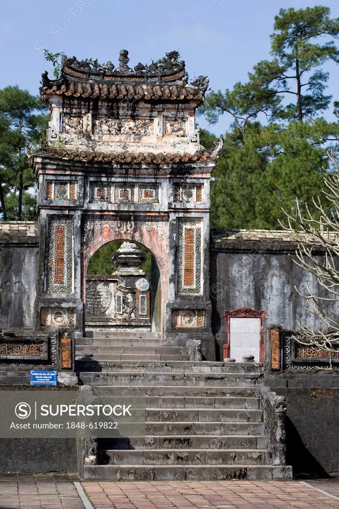 Grave of Emperor Tu Duc, Hue, Vietnam, Southeast Asia, Asia